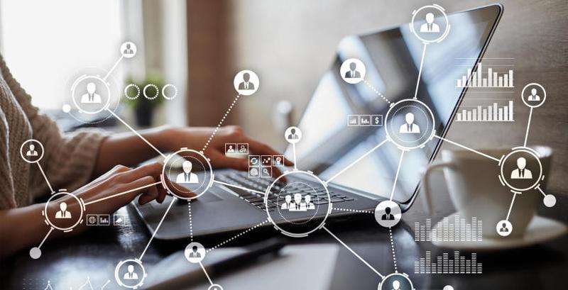 Nowoczesne technologie w relacjach