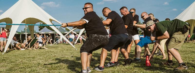 Imprezy integracyjne – co warto wiedzieć, by w pełni wykorzystać ich potencjał?