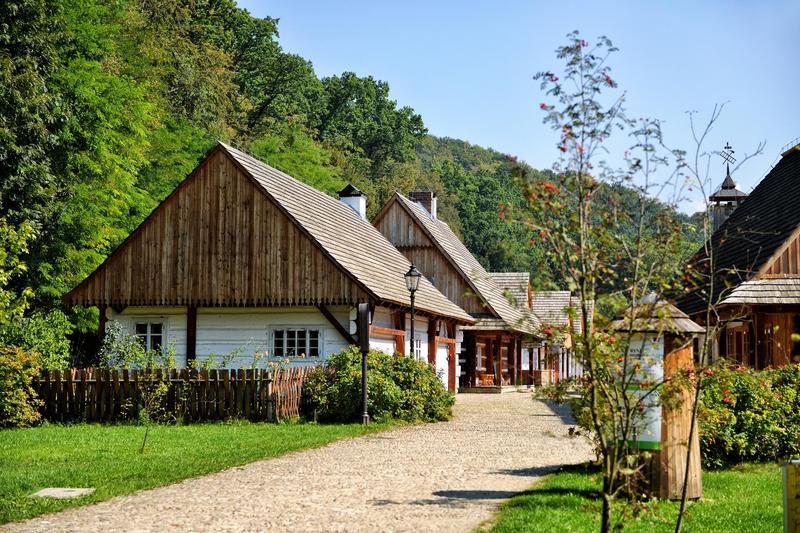 Jak załatwić sprawy w urzędzie skarbowym w Sanoku? Praktyczny przewodnik