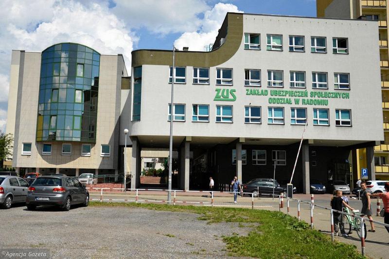 Wsparcie i usługi ZUS w Radomiu – co warto wiedzieć?
