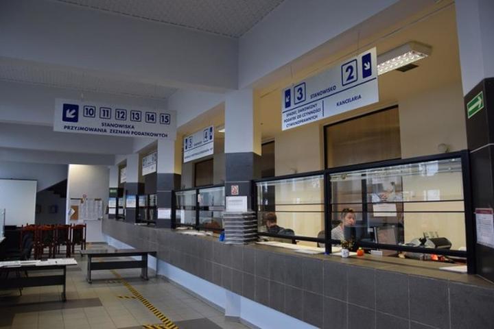 Unikaj kolejek urząd