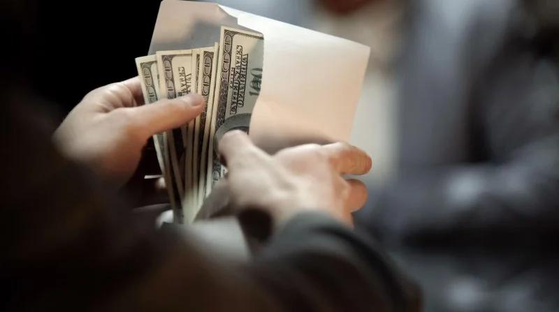 Wynagrodzenia w różnych branżach