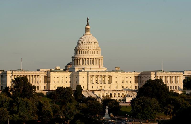 Jakie są faktyczne zarobki urzędników w Polsce?