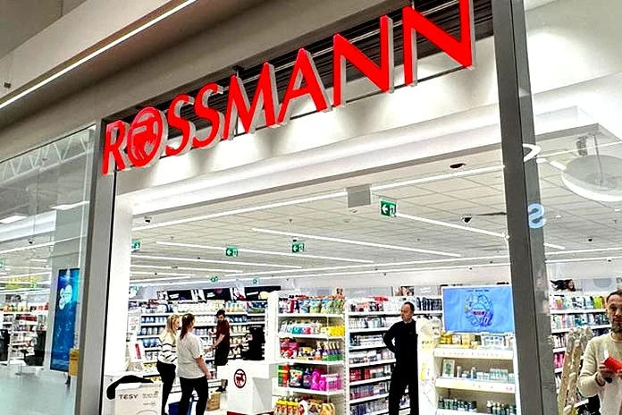 Rossmann – godziny otwarcia w wigilię: do której czynne są sklepy?